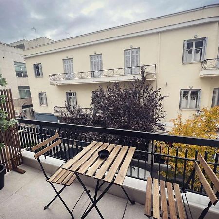 Luxurious Wooden Detail Flat In City Center Chalkís Zewnętrze zdjęcie