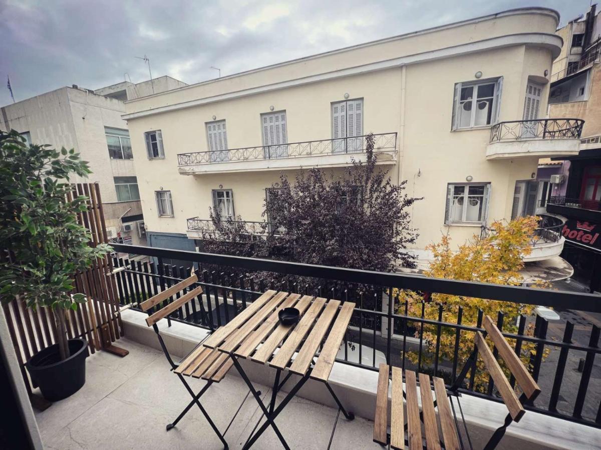 Luxurious Wooden Detail Flat In City Center Chalkís Zewnętrze zdjęcie