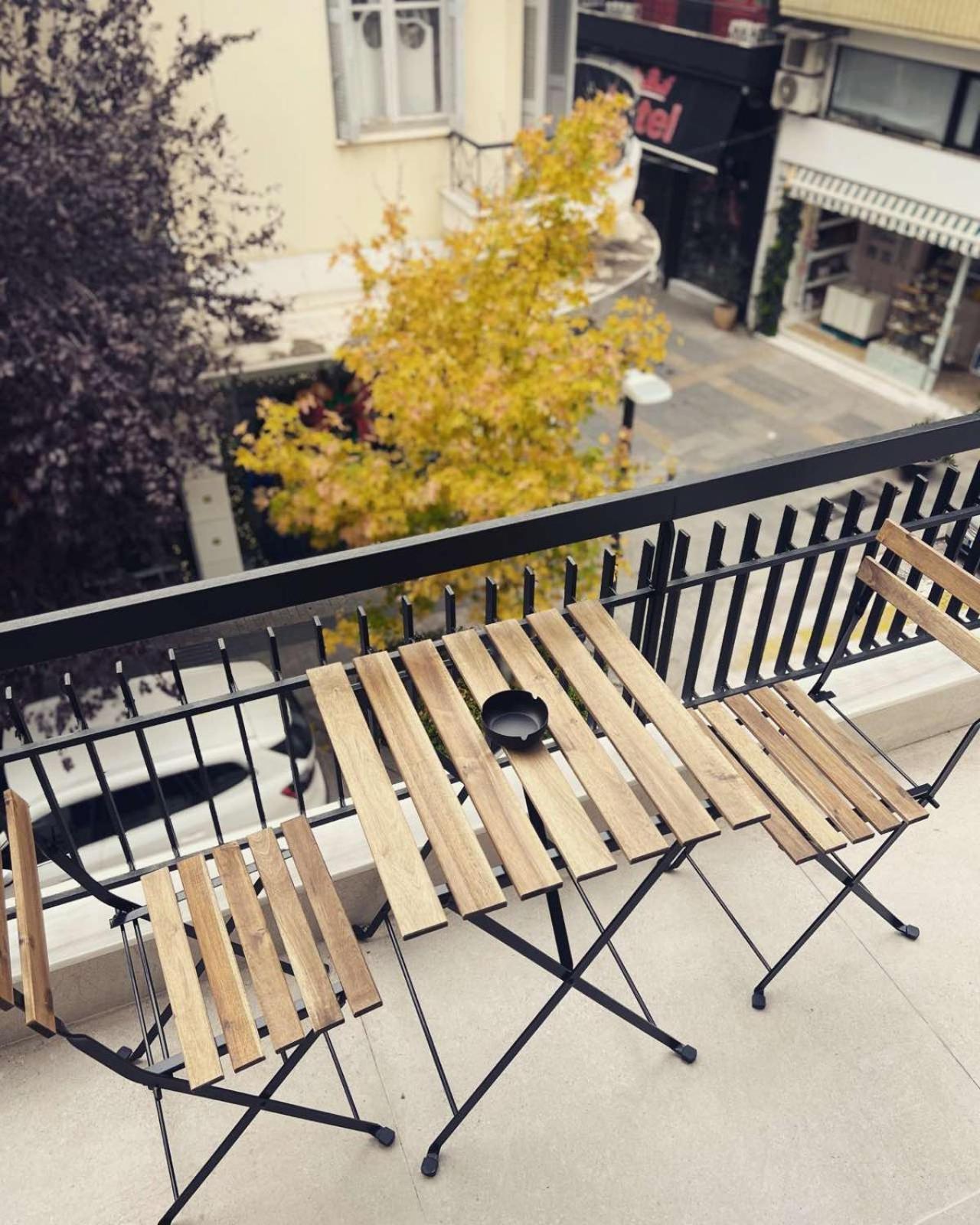 Luxurious Wooden Detail Flat In City Center Chalkís Zewnętrze zdjęcie